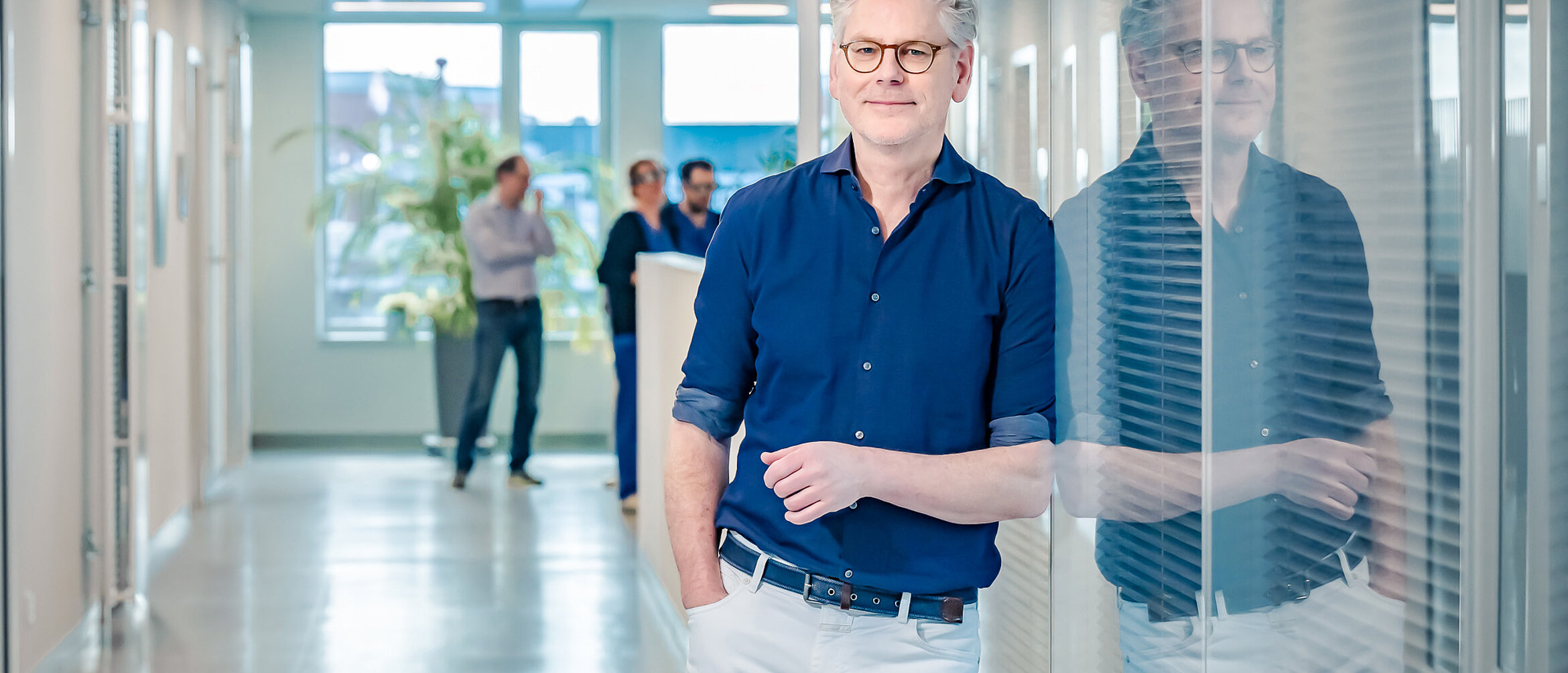 Prof. Graefen in einer Besprechung