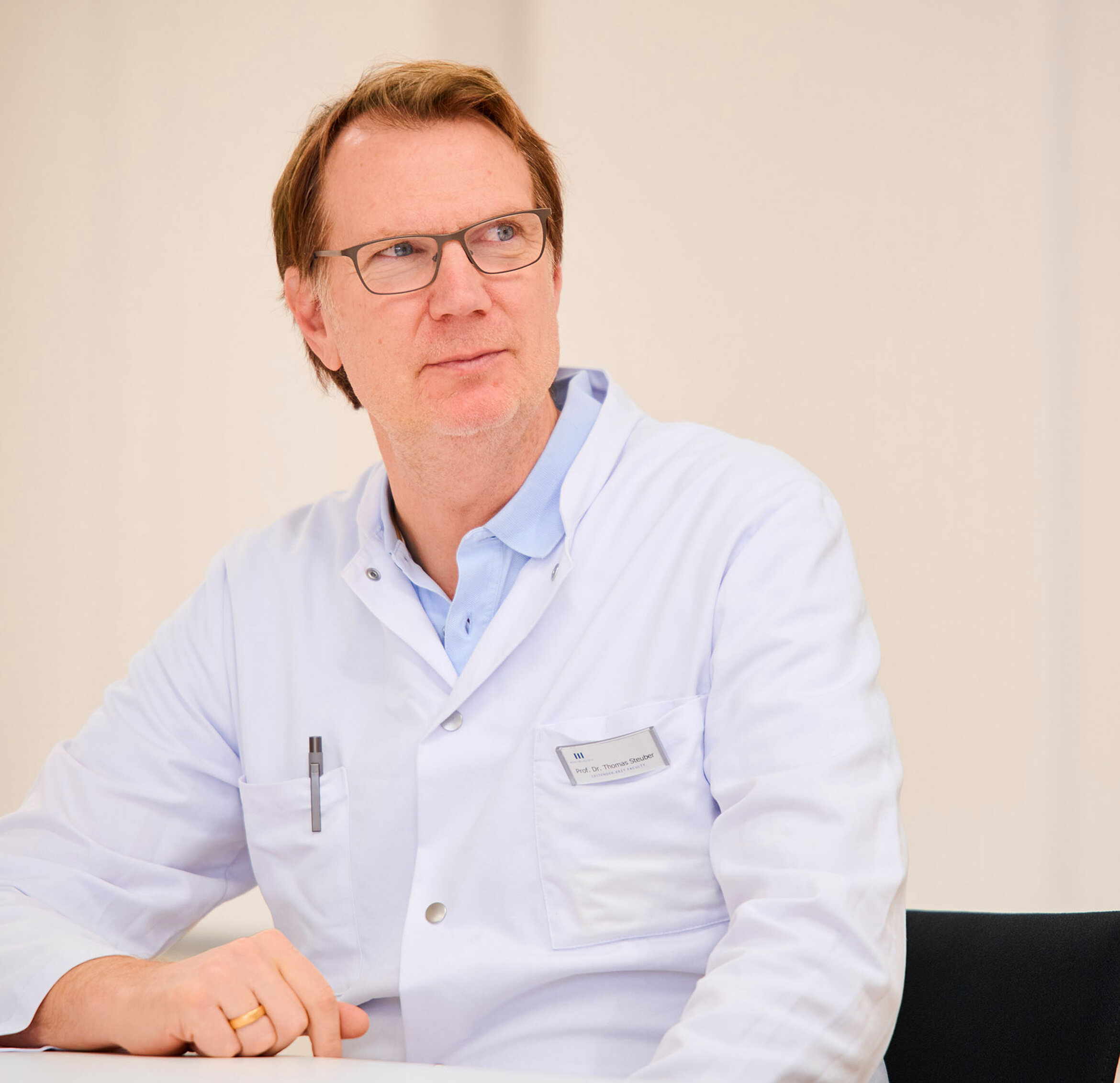 Prof. Dr. Steuber